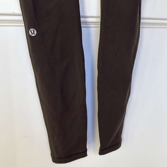 Lululemon Speed Up Tight Full On Luxtreme With Pockets 4 Inseam 28” Olive Green - Picture 5 of 14